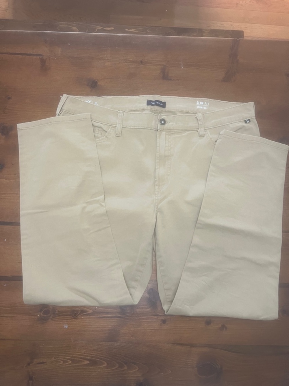 Nautica Men's Slim Fit Chinos in Beige